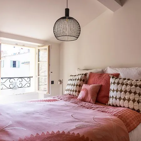 Maison Bellevue Apartman *